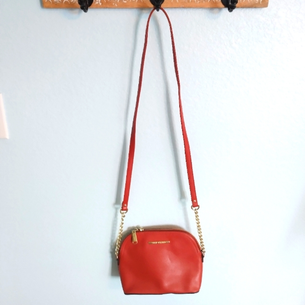 Steve Madden Faux Leather Crossbody Purse Bag Handbad with Gold Chain Strap
